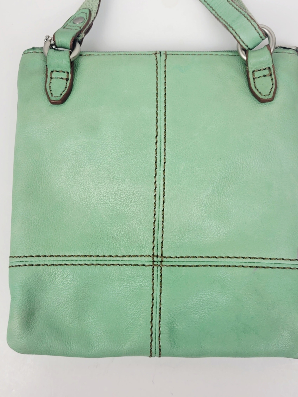 FOSSIL Mini Maddox Mint Green Leather Keyhole Crossbody Bag Purse w/Key Charm - Picture 6 of 10